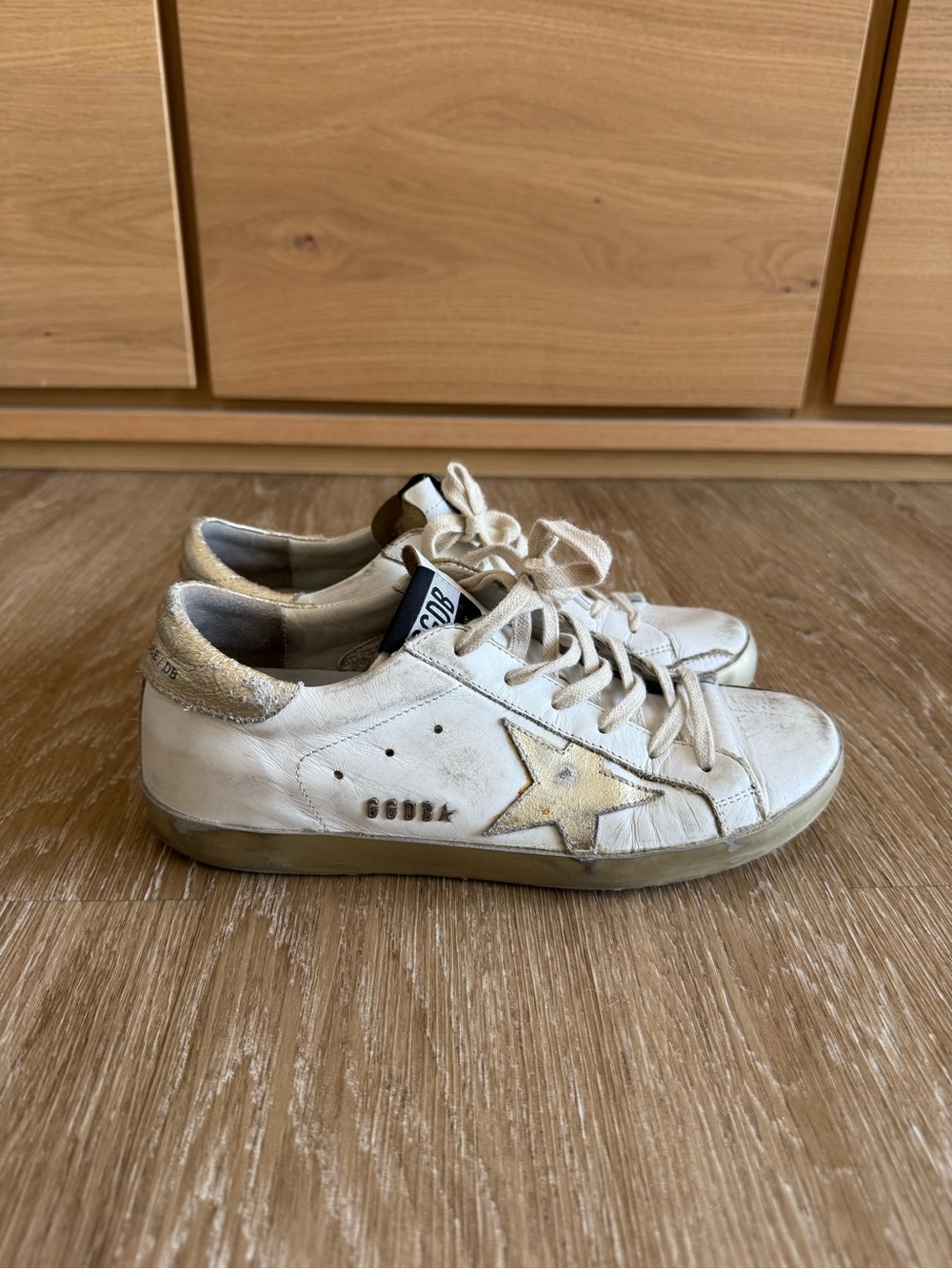 Golden Goose White Leather Superstar Sneakers with Gold Star